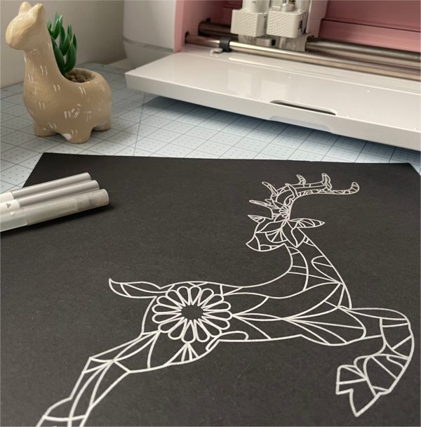 Reindeer Mandala Single Line
